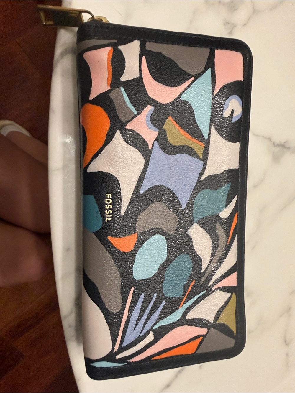Fossil Black Multicolor Abstract Zip Wallet